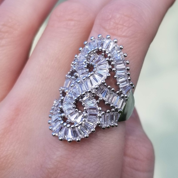 🆕️S925-White Sapphire Infinity Cocktail Ring - Picture 4 of 8